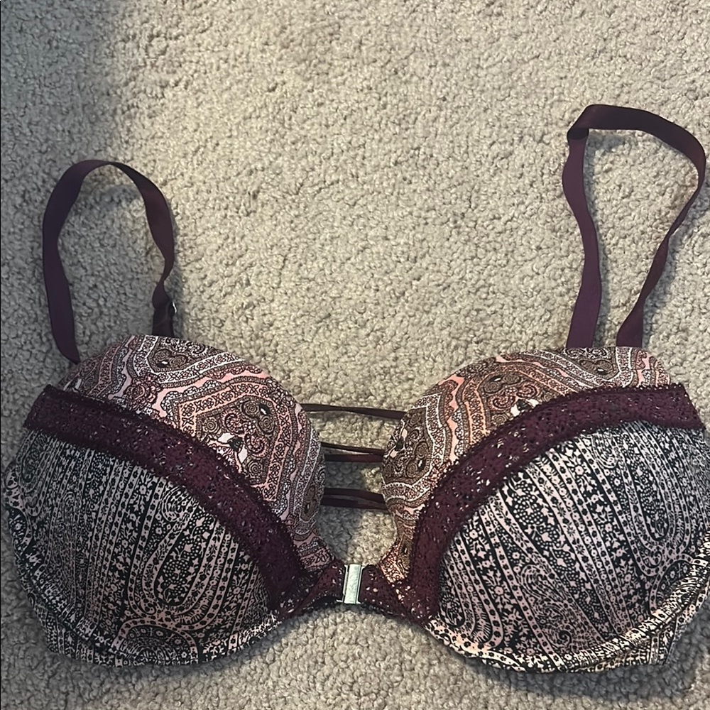 Victoria's Secret Purple and Black Push-Up Bra